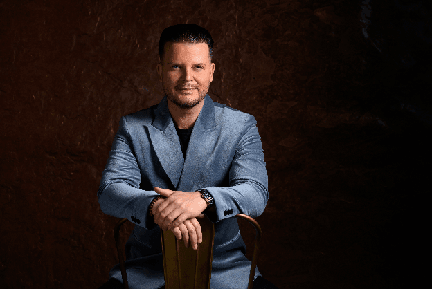 Mike Peterson boeken